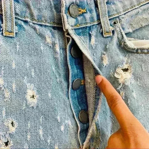 Carmar heavily distressed destroyed straight crop light wash jeans button fly 26 - Picture 9 of 16